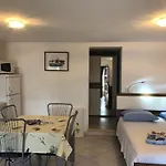 In With Seaview, Terrace, Air Condition, Wifi