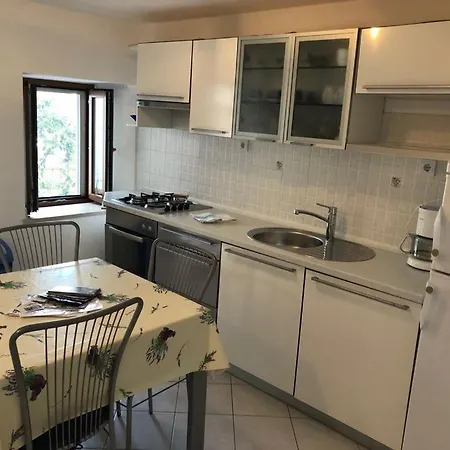 Apartment In With Seaview, Terrace, Air Condition, Wifi