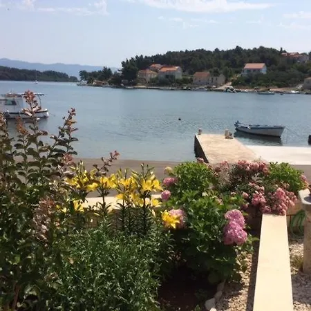 Apartment In With Seaview, Terrace, Air Condition, Wifi
