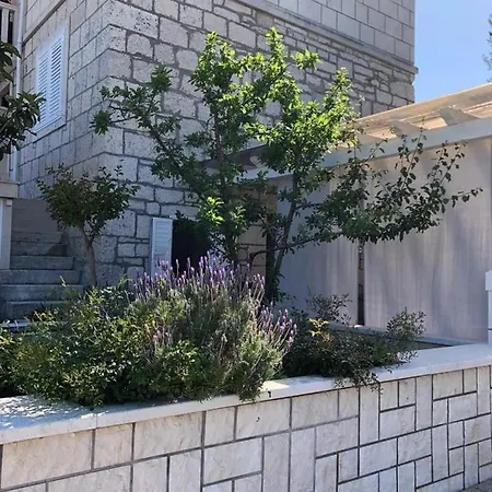 Apartment In With Seaview, Terrace, Air Condition, Wifi Lumbarda