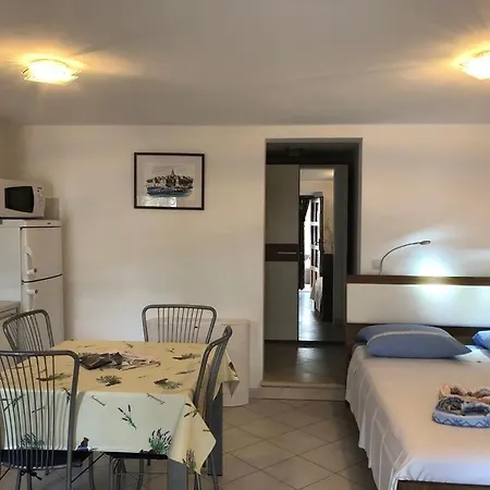 In With Seaview, Terrace, Air Condition, Wifi