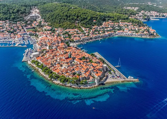 In With Seaview, Terrace, Air Condition, Wifi Appartement Lumbarda